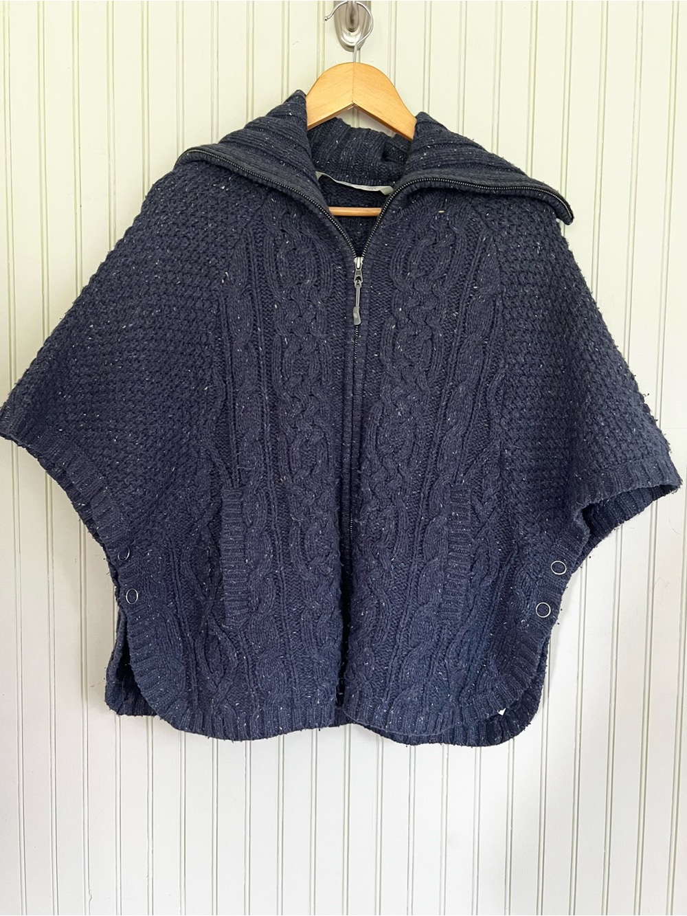 Athleta Woman’s Wool Cashmere Cable Knit Poncho Sweater Navy